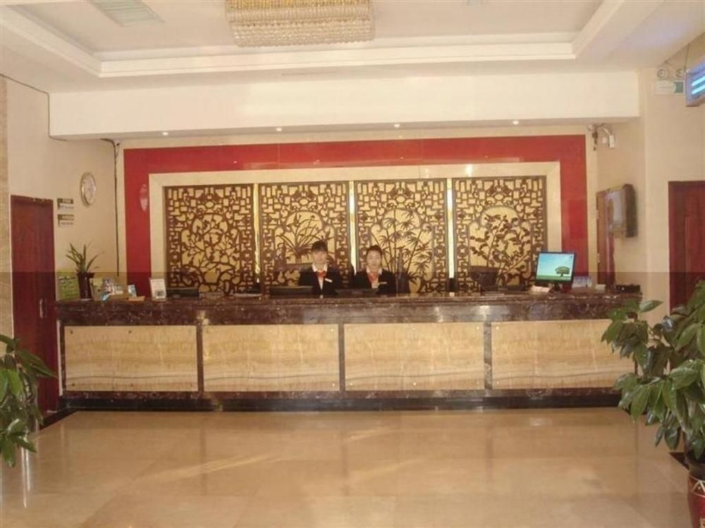 Greentree Inn- Linyi Bus Station Branch Exteriér fotografie